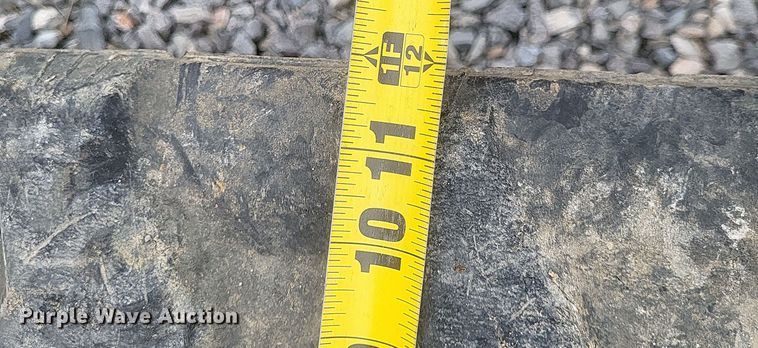 image for item DS5182 2021 Yanmar ViO35 mini excavator