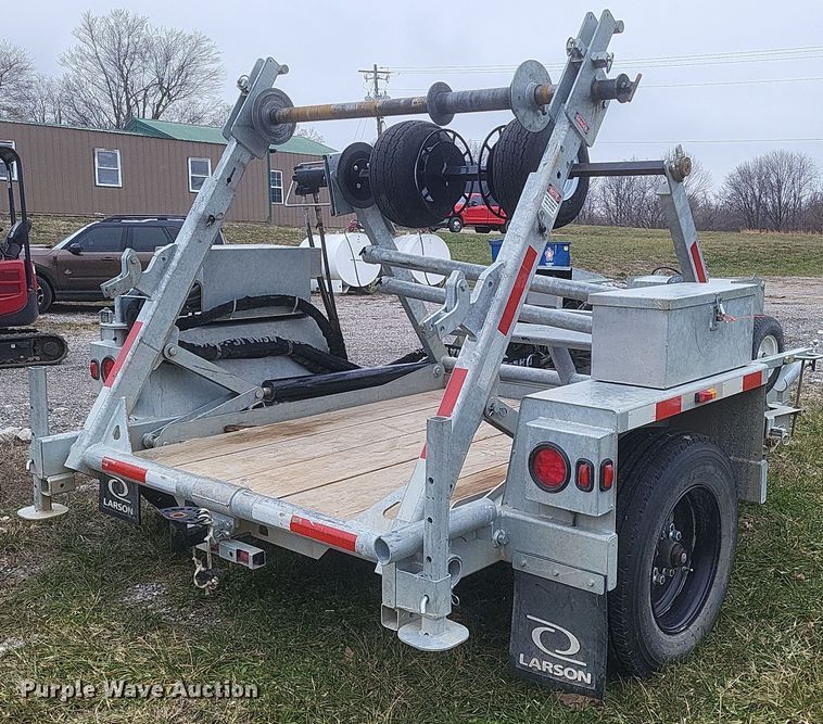 image for item DS5183 2023 Larson 5620 reel trailer