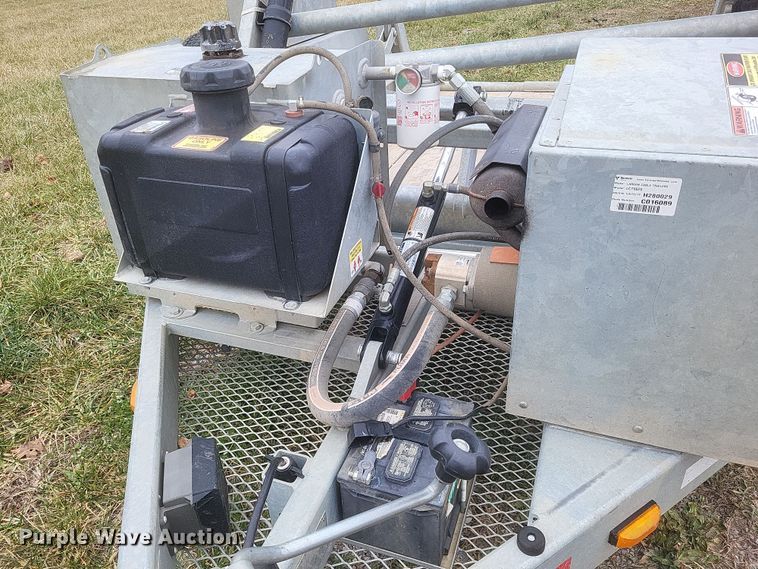 image for item DS5183 2023 Larson 5620 reel trailer