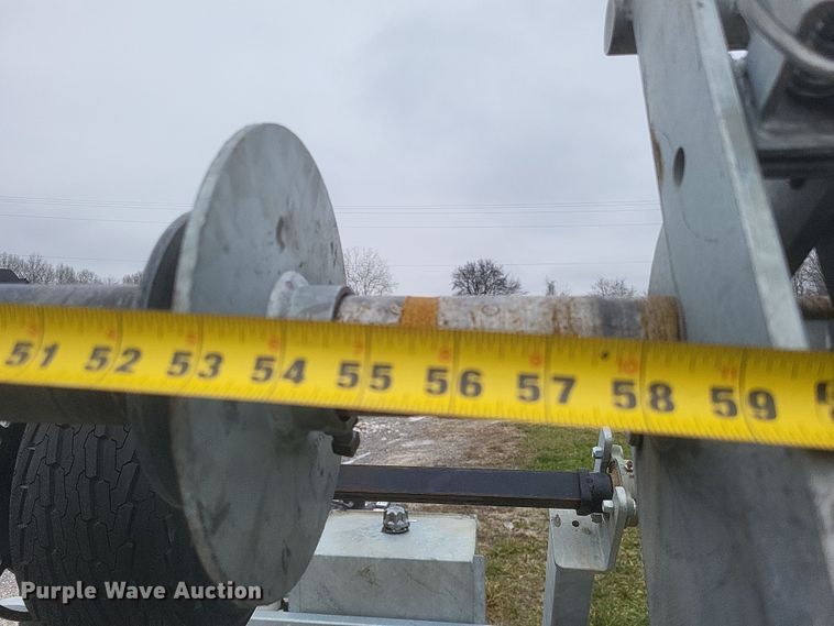 image for item DS5183 2023 Larson 5620 reel trailer