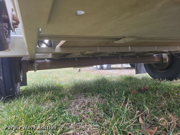 image for item DS5183 2023 Larson 5620 reel trailer