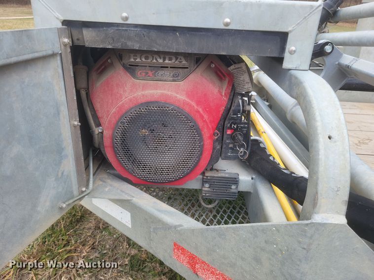 image for item DS5183 2023 Larson 5620 reel trailer