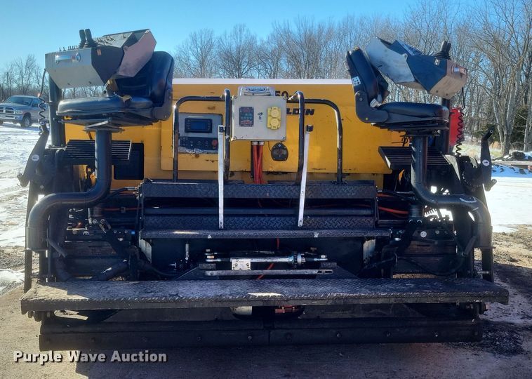 image for item DS5193 2019 Mauldin 1750-C paver