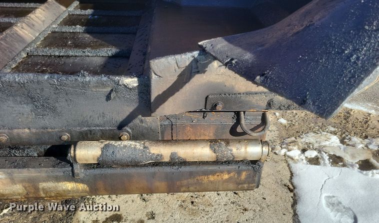 image for item DS5193 2019 Mauldin 1750-C paver