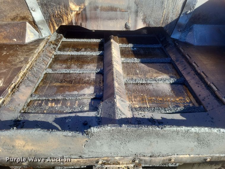 image for item DS5193 2019 Mauldin 1750-C paver