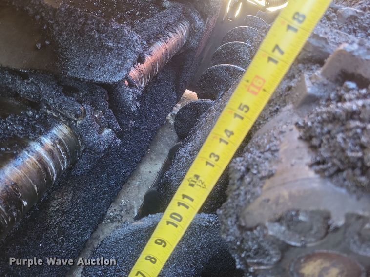 image for item DS5193 2019 Mauldin 1750-C paver