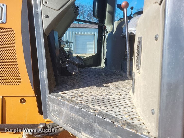 image for item DS5199 2009 Case 650K WT Series 3 dozer