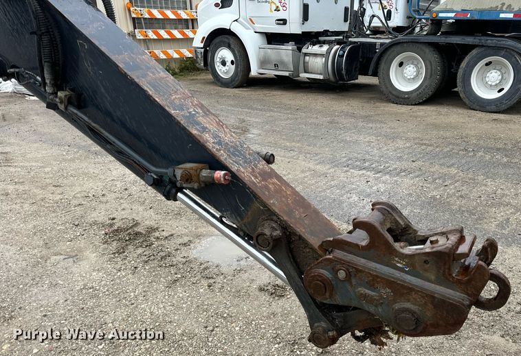 image for item DT2003 2012 John Deere 85D mini excavator