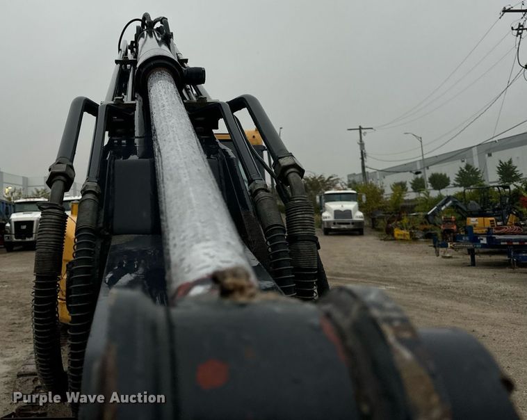 image for item DT2003 2012 John Deere 85D mini excavator