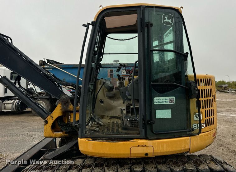 image for item DT2003 2012 John Deere 85D mini excavator