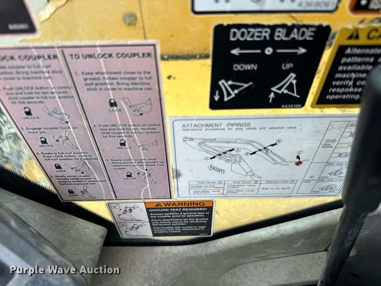 image for item DT2003 2012 John Deere 85D mini excavator