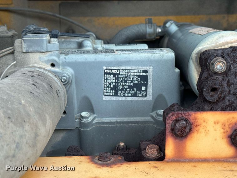 image for item DT2003 2012 John Deere 85D mini excavator