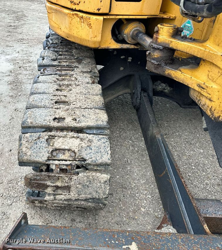 image for item DT2003 2012 John Deere 85D mini excavator