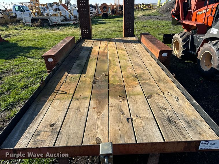 image for item DT2202 1996 Belshe CT2 equipment trailer