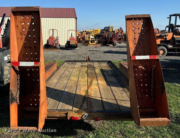 image for item DT2202 1996 Belshe CT2 equipment trailer