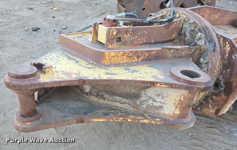 image for item DT5453 Labounty UP70R rotating shear