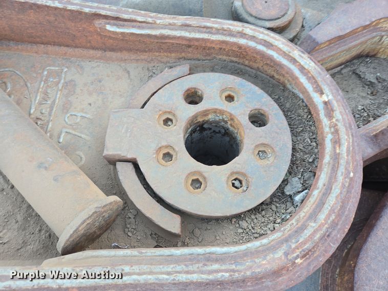 image for item DT5453 Labounty UP70R rotating shear