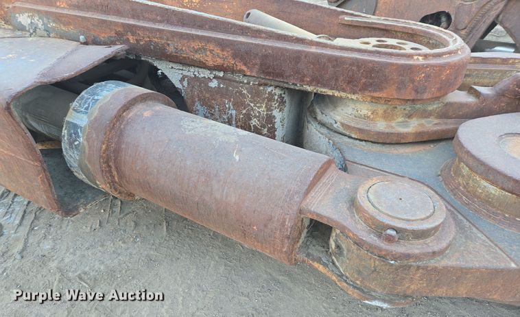 image for item DT5453 Labounty UP70R rotating shear