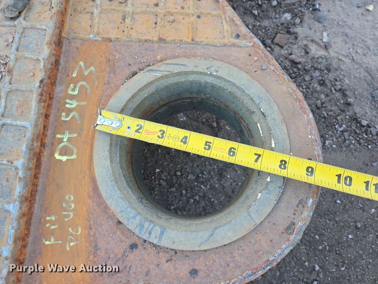 image for item DT5453 Labounty UP70R rotating shear