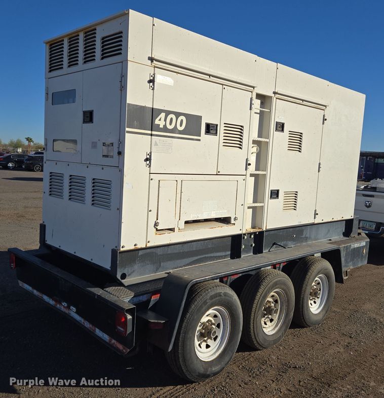 image for item DT5454 WhisperWatt DF-4400SSV generator