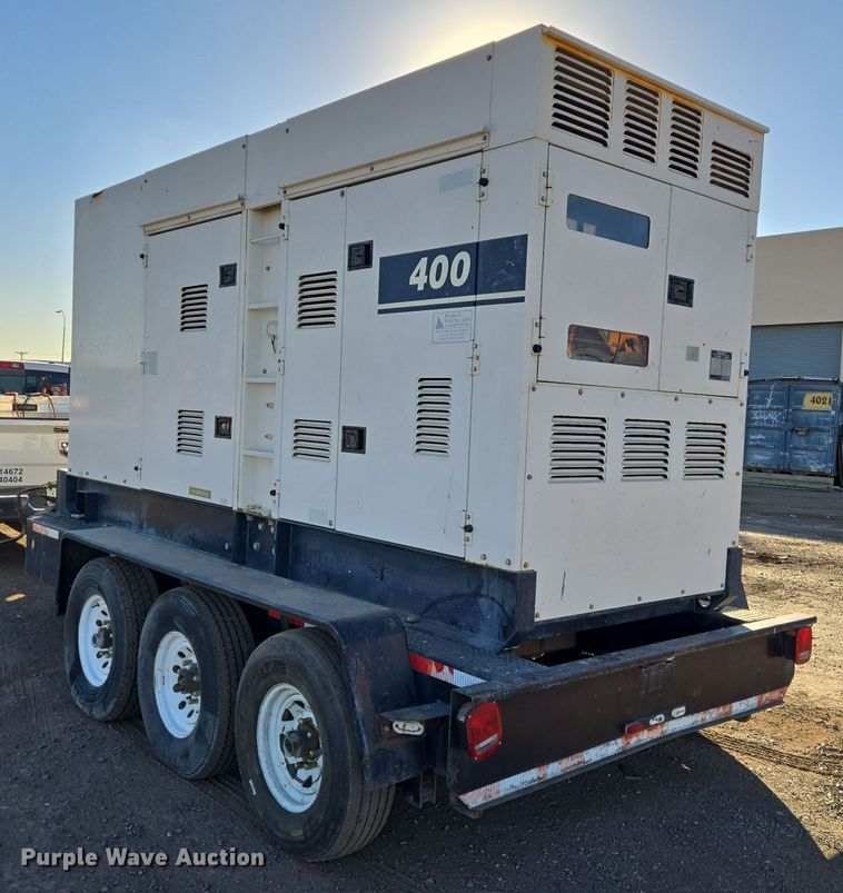 image for item DT5454 WhisperWatt DF-4400SSV generator