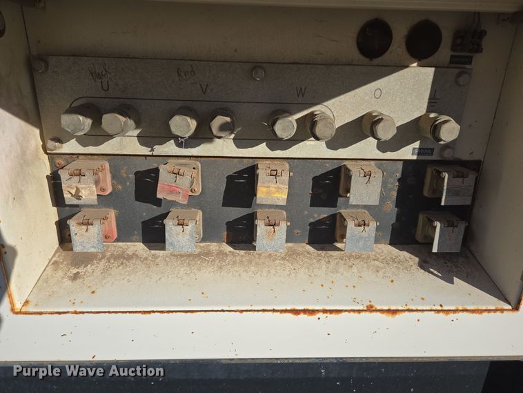 image for item DT5454 WhisperWatt DF-4400SSV generator