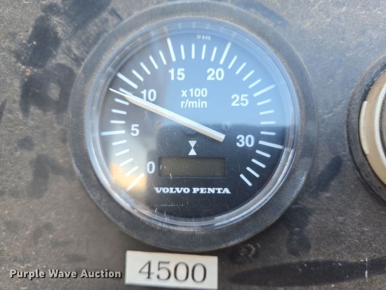 image for item DT5454 WhisperWatt DF-4400SSV generator