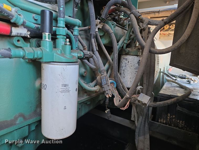 image for item DT5454 WhisperWatt DF-4400SSV generator