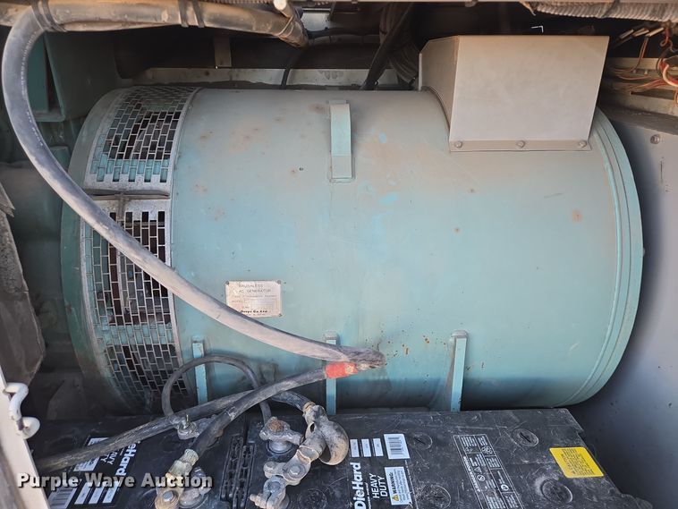 image for item DT5454 WhisperWatt DF-4400SSV generator