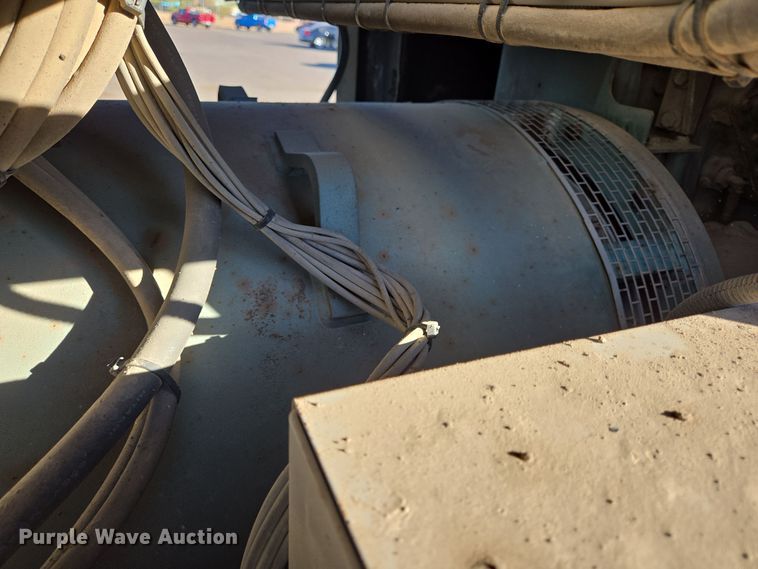 image for item DT5454 WhisperWatt DF-4400SSV generator