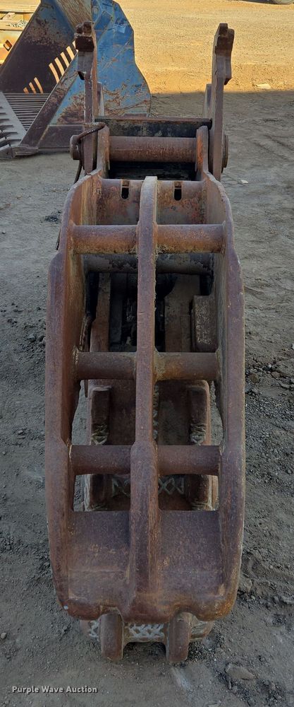 image for item DT5458 Concrete pulverizer