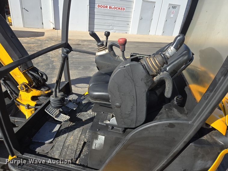 image for item DT5461 2014 JCB 8029CTS mini excavator