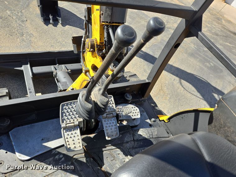 image for item DT5461 2014 JCB 8029CTS mini excavator