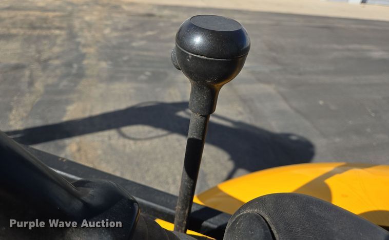 image for item DT5461 2014 JCB 8029CTS mini excavator