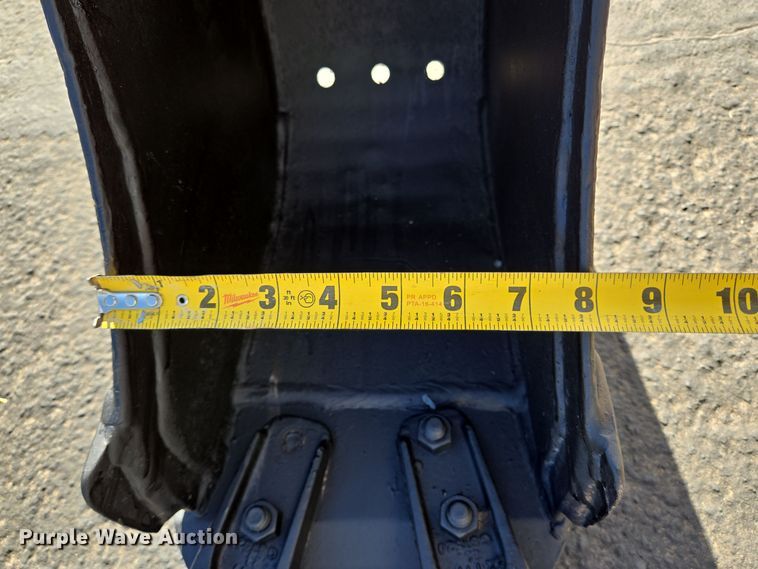 image for item DT5462 2015 Bobcat E20 mini excavator