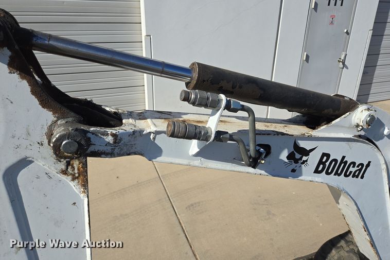 image for item DT5462 2015 Bobcat E20 mini excavator