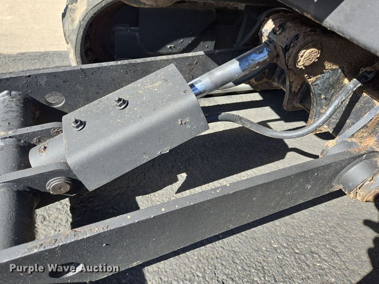 image for item DT5462 2015 Bobcat E20 mini excavator