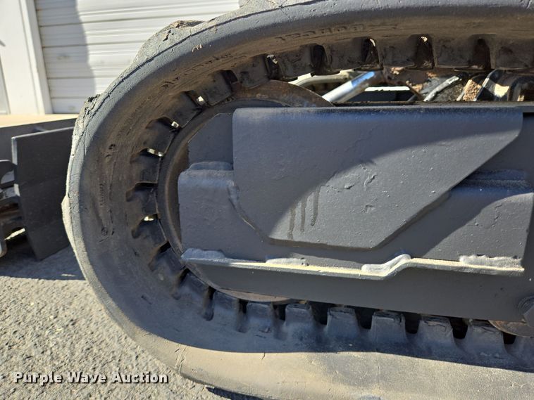 image for item DT5462 2015 Bobcat E20 mini excavator