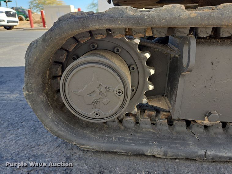 image for item DT5462 2015 Bobcat E20 mini excavator