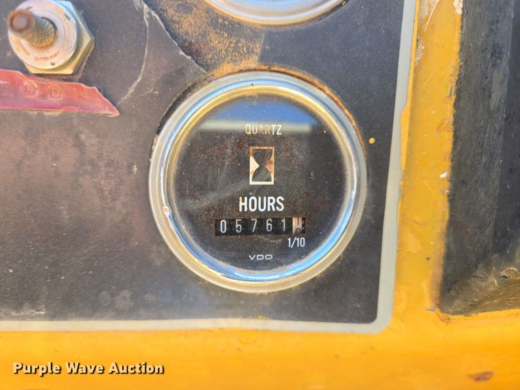 image for item DT5464 Hyster C600 single drum vibratory roller