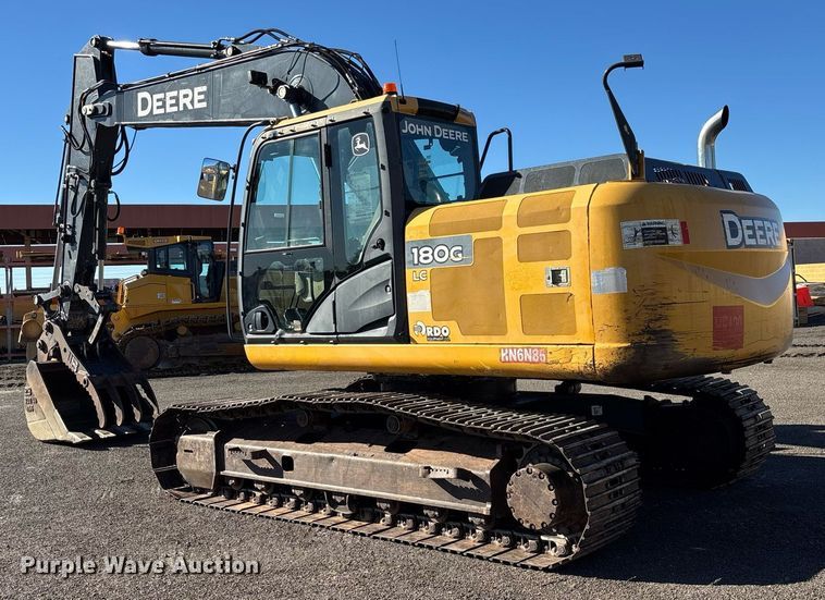 image for item DT5465 2012 John Deere 180G LC excavator
