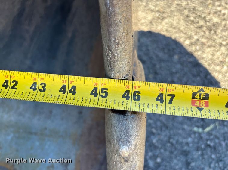 image for item DT5465 2012 John Deere 180G LC excavator