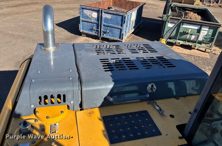 image for item DT5465 2012 John Deere 180G LC excavator