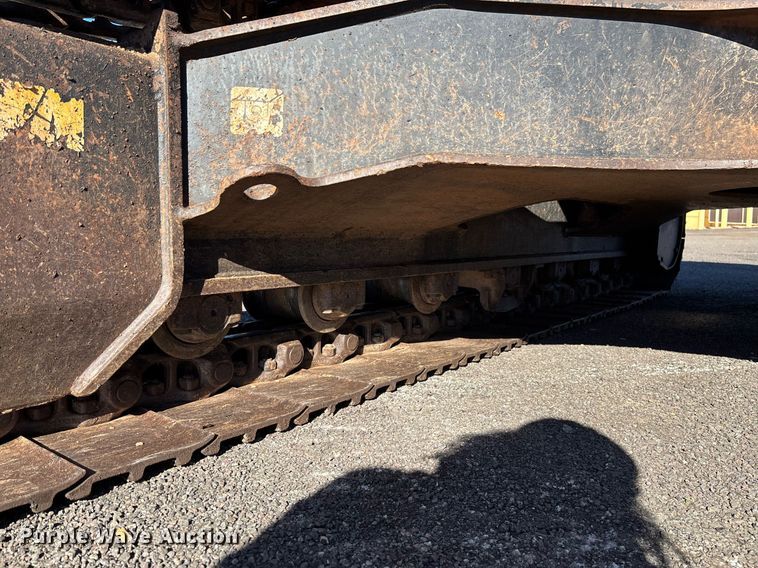 image for item DT5465 2012 John Deere 180G LC excavator