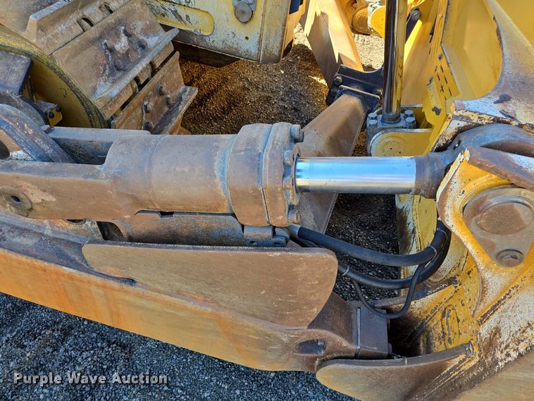 image for item DT5466 2016 John Deere 1050K dozer