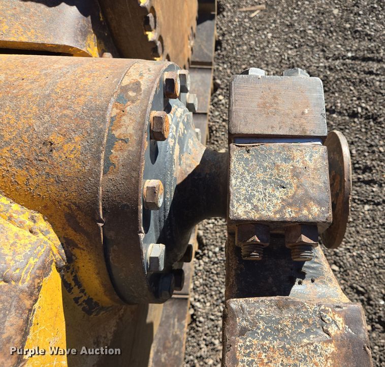 image for item DT5466 2016 John Deere 1050K dozer