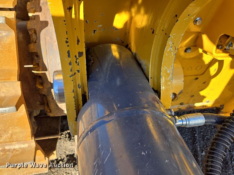 image for item DT5466 2016 John Deere 1050K dozer