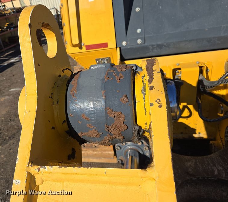 image for item DT5466 2016 John Deere 1050K dozer