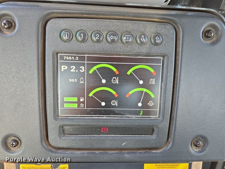 image for item DT5466 2016 John Deere 1050K dozer