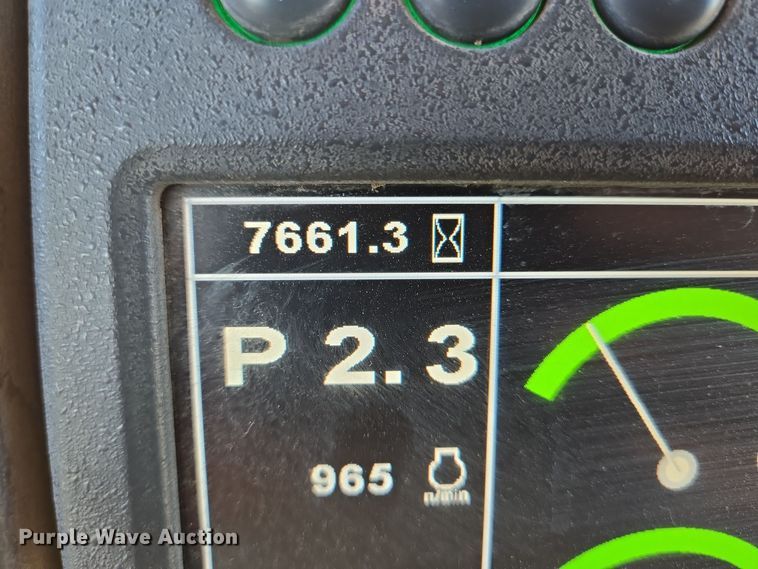 image for item DT5466 2016 John Deere 1050K dozer